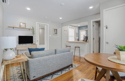 Frederick Apartment | Pet-friendly, heart of downtown