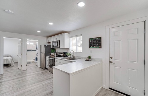 Moses Lake Apartment | Pet-Friendly Home < 1 Mi to Downtown Moses Lake!