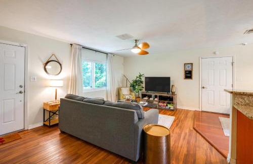 Gainesville House | Pet-Friendly Home - 3 Mi to University of Florida!