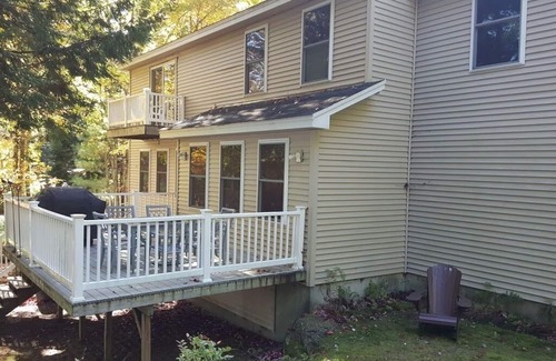 Raymond House | Pet-friendly home on peaceful Raymond Pond with beautiful sunrise views!