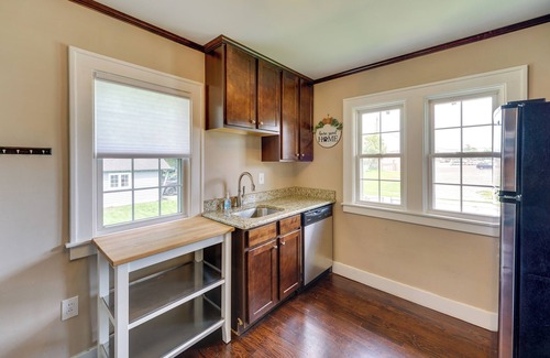 Royal Oak House | Pet-Friendly Home w/Yard, Near Downtown Royal Oak