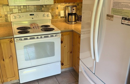 Sun Peaks Condo | Pet Friendly in Crystal Forest - Relaxing Sun Peaks Getaway