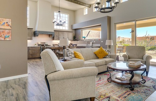 Las Cruces House | Pet-Friendly Las Cruces Gem w/ Private Backyard!