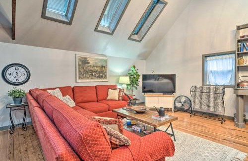 Bemus Point Apartment | Pet-Friendly Loft Vacation Rental with Fire Pit!
