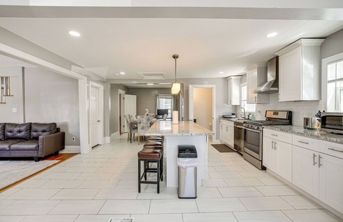 Lynn House | Pet-Friendly Lynn Home w/Patio - 3 Mi to Beach!