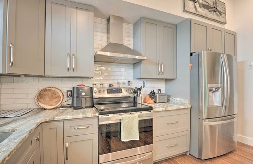 Mount Victoria House | Pet-Friendly Mechanicsville Retreat w/Deck!