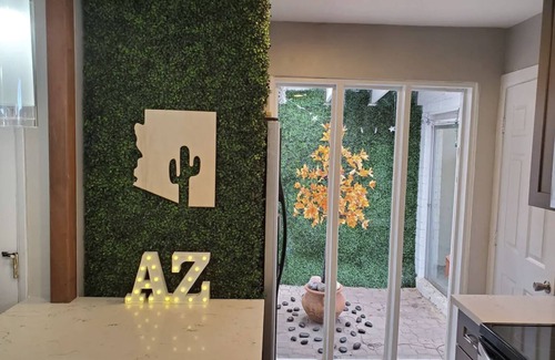 South Scottsdale House | Pet-friendly mid-century pool and hot tub home: Old Town Scottsdale