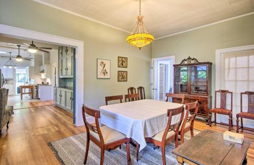 Natchez House | Pet-Friendly Natchez Home Walk to Downtown!