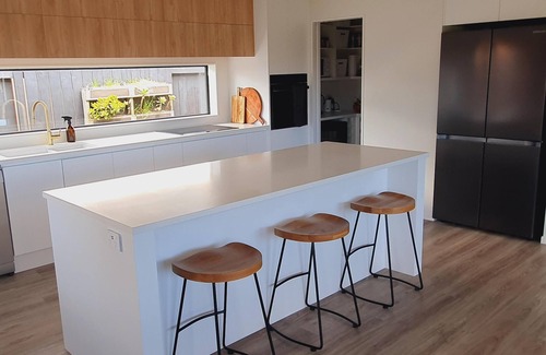 Papamoa Beach House | Pet friendly Papamoa Beach Home with fenced section