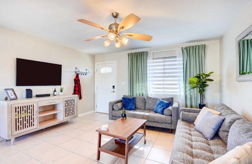 Deer Valley House | Pet-Friendly Phoenix Retreat with Pool and Fire Pit!