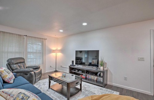 Rockaway Beach House | Pet-Friendly PNW Home, 1 Mi to Rockaway Beach