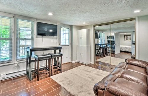 Princeton Apartment | Pet-Friendly Princeton Apartment with Private Porch!