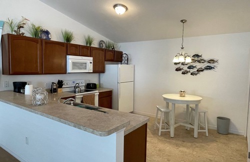 The Villages Villa | Pet-Friendly Retreat near Brownwood Paddock Square in The Villages.