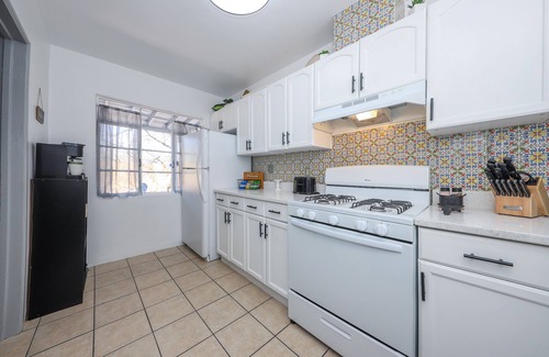 Tucson House | Pet-Friendly Retreat! No Cleaning Fee! Private Yard!