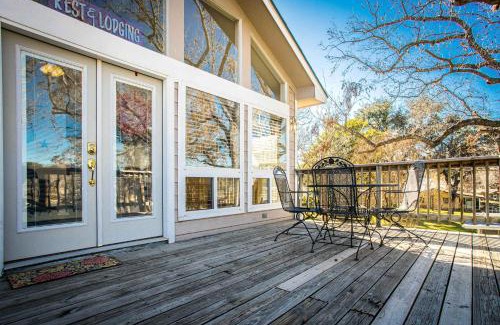 Burnet House | Pet Friendly Retreat on Lake LBJ