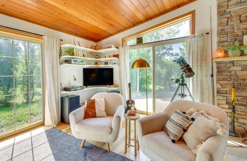 Richville House | Pet-Friendly Richville Vacation Rental with Dock!