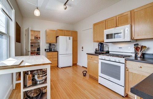 Riverview House | Pet-Friendly Saint Paul Vacation Rental w/Deck!