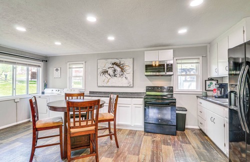 Sloans Valley Cottage | Pet-Friendly Somerset Cottage Near Boat Ramps!