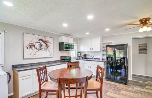 Sloans Valley Cottage | Pet-Friendly Somerset Cottage Near Boat Ramps!