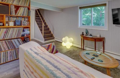 Staatsburg Apartment | Pet-Friendly Staatsburg Studio - Near State Park