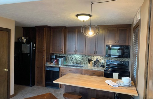 Shell Knob Cabin | Pet Friendly Table Rock Lake Cabin w/Stunning Lake Views of Shell Knob Bridge