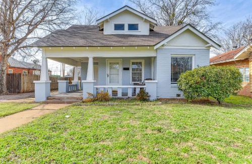 Sayles Blvd. Area House | Pet-Friendly Texas Abode with Patio and Fenced-In Yard