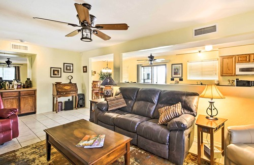 Tucson House | Pet-Friendly Tucson Home w/Heated Pool & Hot Tub