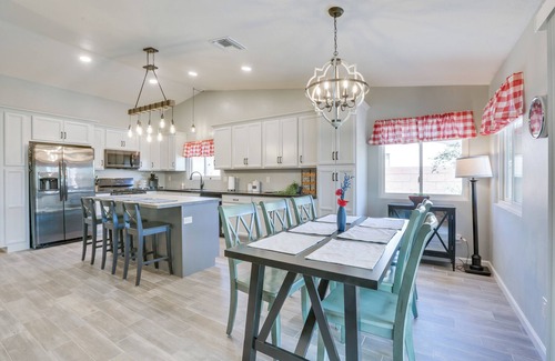 Tucson House | Pet-Friendly Tucson Home w/Gas Grill & Fire Pit!