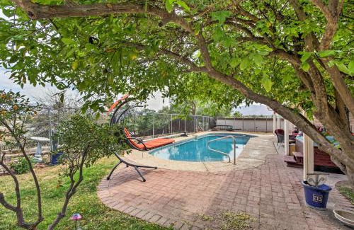 Tucson House | Pet-Friendly Tucson Home with Heated Pool and Hot Tub