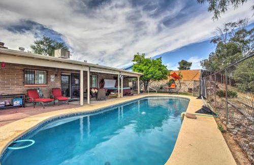 Tucson House | Pet-Friendly Tucson Home with Heated Pool and Hot Tub