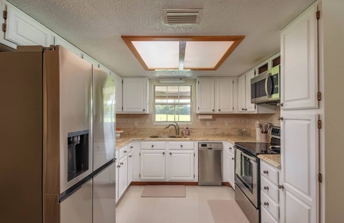 Williston Other | Pet friendly updated home close to HITS, WEC, Rainbow Springs, and Devils Den!