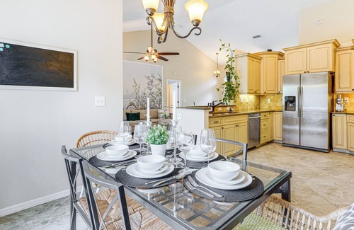 Valrico House | Pet-Friendly Valrico Vacation Home w/Lanai!