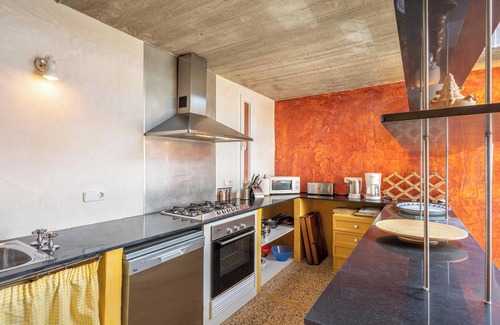 Son Servera Villa | Pet-Friendly Villa Viterbo with Sea View, Pool & Wi-Fi
