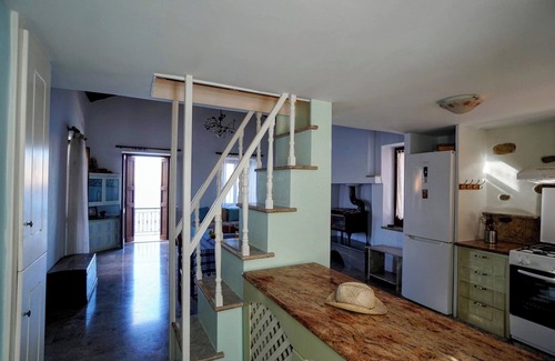 Pedi House | Petalo House