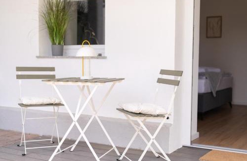Fulda Apartment | Peter Apartments - Apartment mit eigenem Eingang I 30qm I zentrale Lage I Bad I Küche I Terrasse I TV