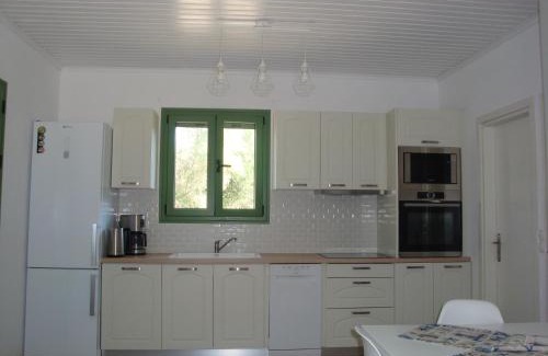 Antipata House | Peter's Cottage, Near Fiscardo, Kefalonia