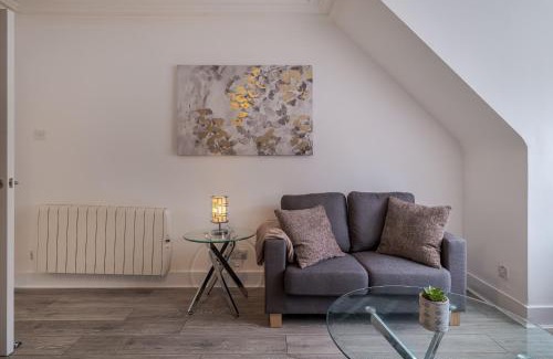 Peterhead Apartment | Peterhead Stay - SJA Stays - Modern 2 Bed Apartment