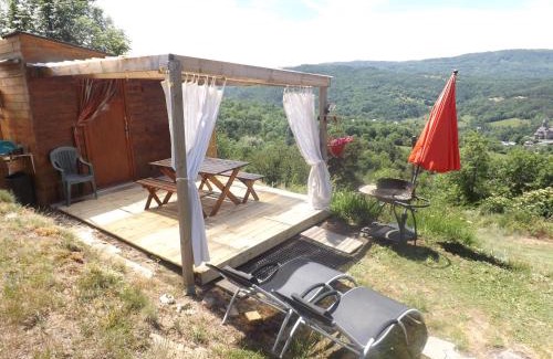 Saint-Nectaire Ski Chalet | Petit chalet de montagne