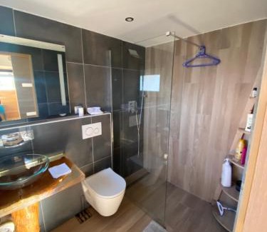 Nernier Apartment | Petit chalet