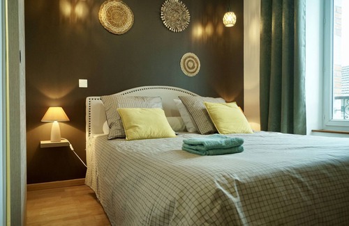 Laroquebrou Apartment | Petit Hôtel Rural au Bord de la Cère