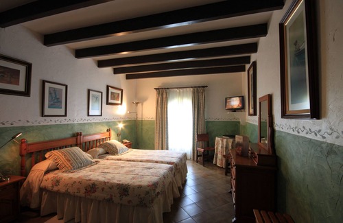 Cala Ratjada Hotel | Petit Hotel Restaurante Ses Rotges - Adults Only