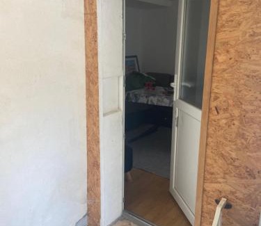 Lussan Apartment | Petit logement confortable dans le Gers