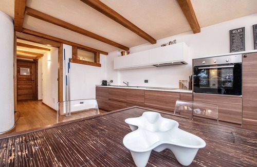 La Salle Apartment | Petit Reve