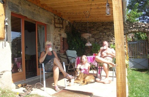 Laval-sur-Doulon Cottage | Petit Soleil Cottage