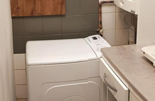 Le Blanc-Mesnil Apartment | Petit studio pour 4 personnes avec coin jardin