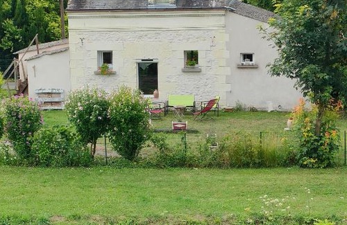 Noyers-sur-Cher House | Petite maison au bord du canal, 8' Zoo de Beauval, PMR
