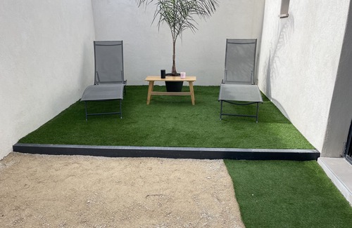Orange House | Petite Maison Individuelle de 40m2 Avec Jardin de 50 m2 Sans vis à vis