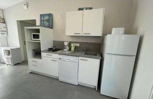L'Epine House | Petite maison neuve à 250m de la plage avec jardin clos, terrasse et parking - L'Épine - FR-1-224B-190