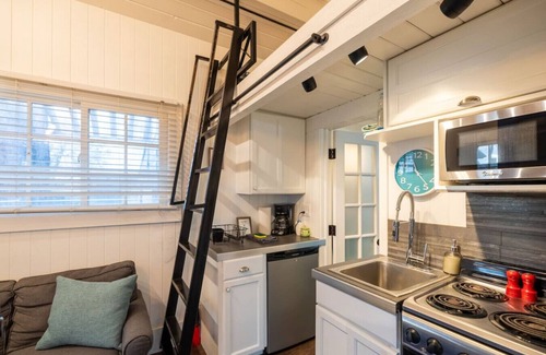 Draper House | Petite Pad | Pool | Hot Tub