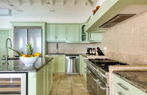 Grand Case Villa | Petite Plage 4 - Luxury beachfront villa with concierge service